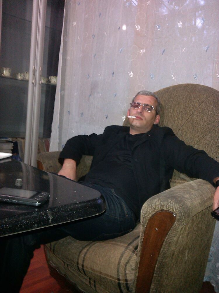  5234869  Mamuka, 51 ,    