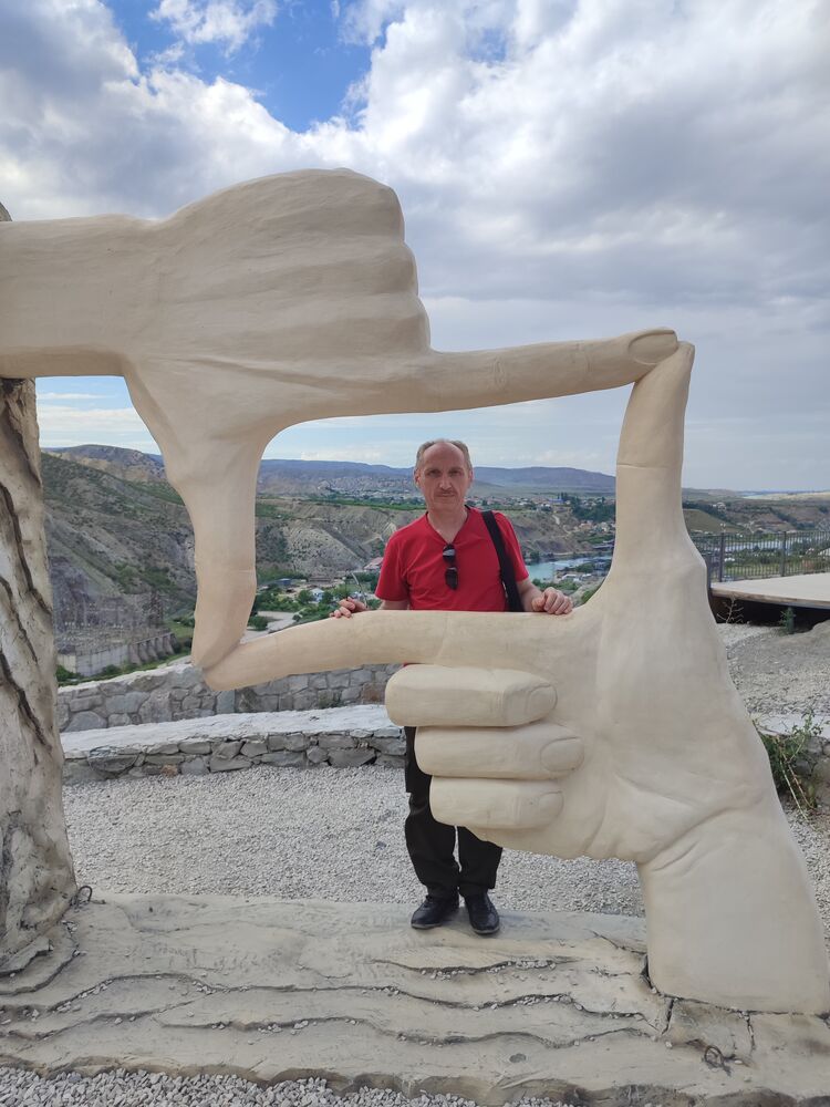  52611629  , 55 ,    --