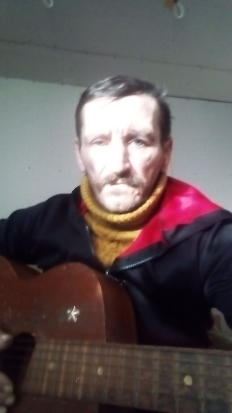  31272439  , 52 ,    