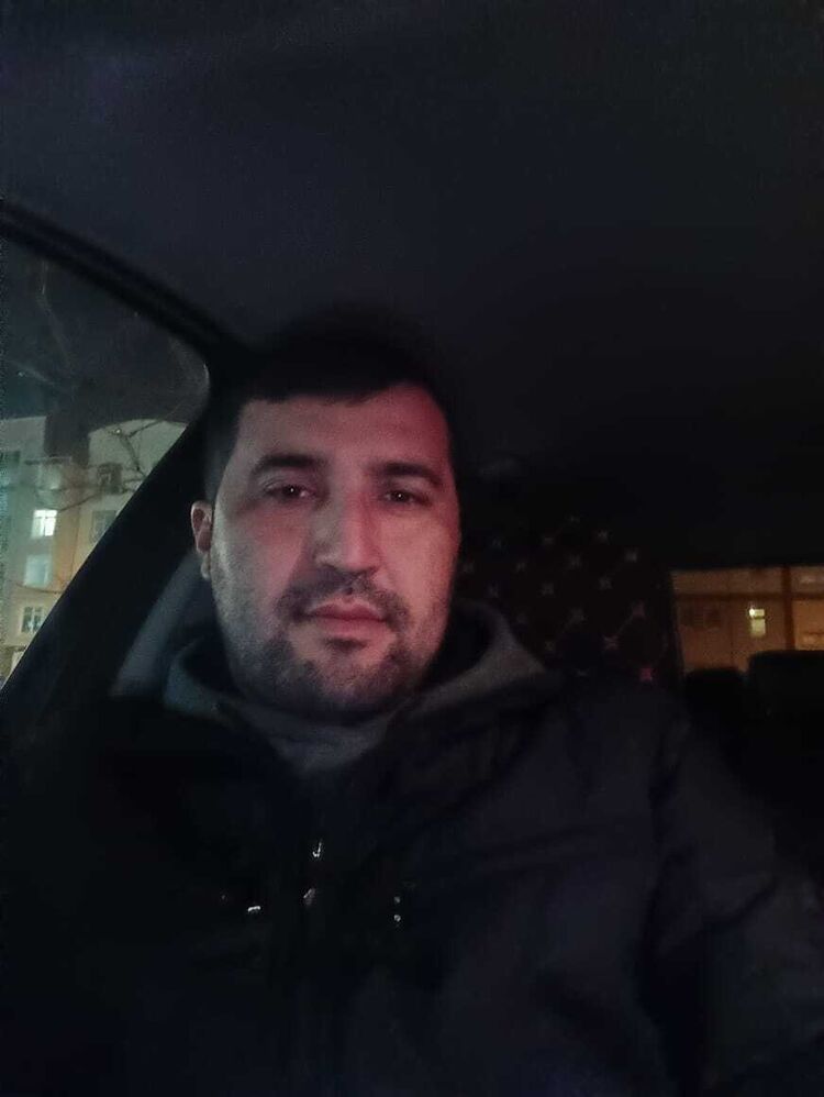  32435779  , 33 ,    
