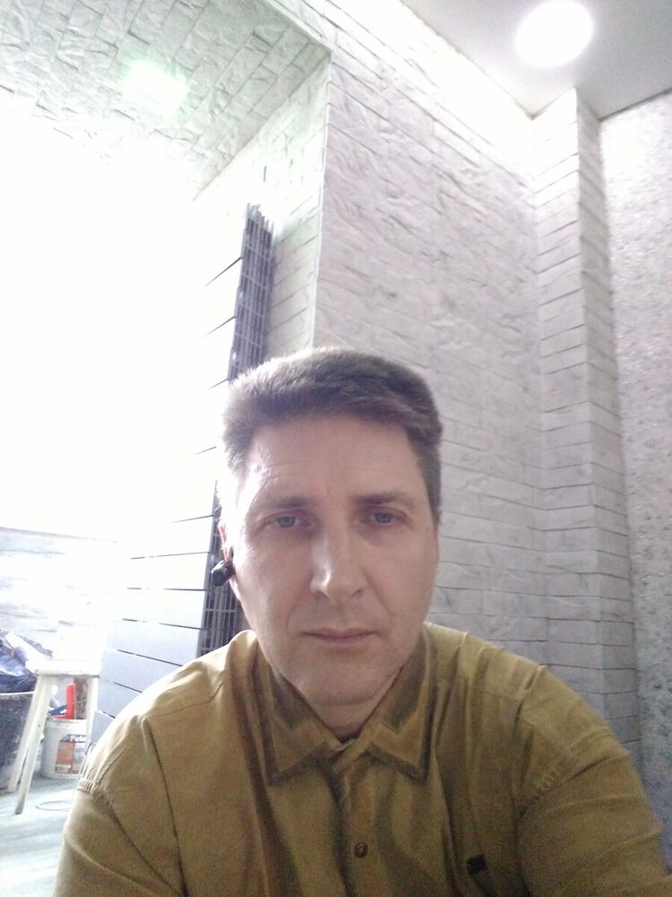  ,   Vadim, 49 ,   ,   