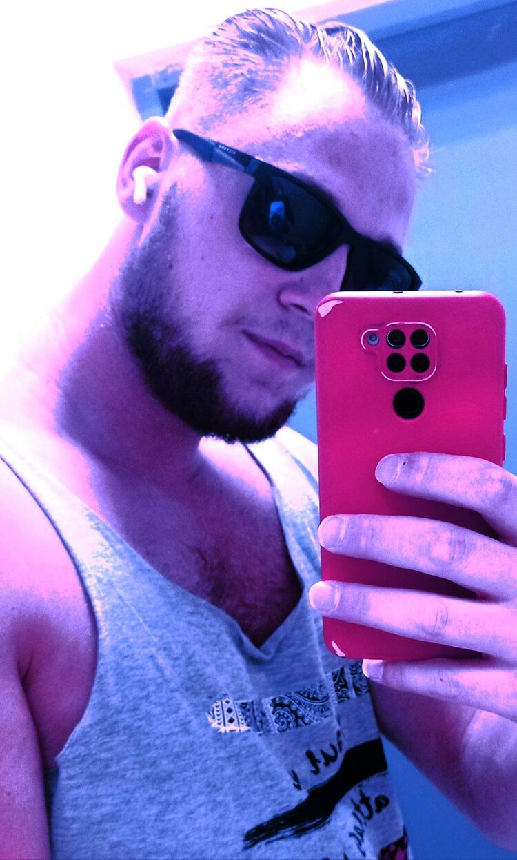  33229389  , 25 ,     