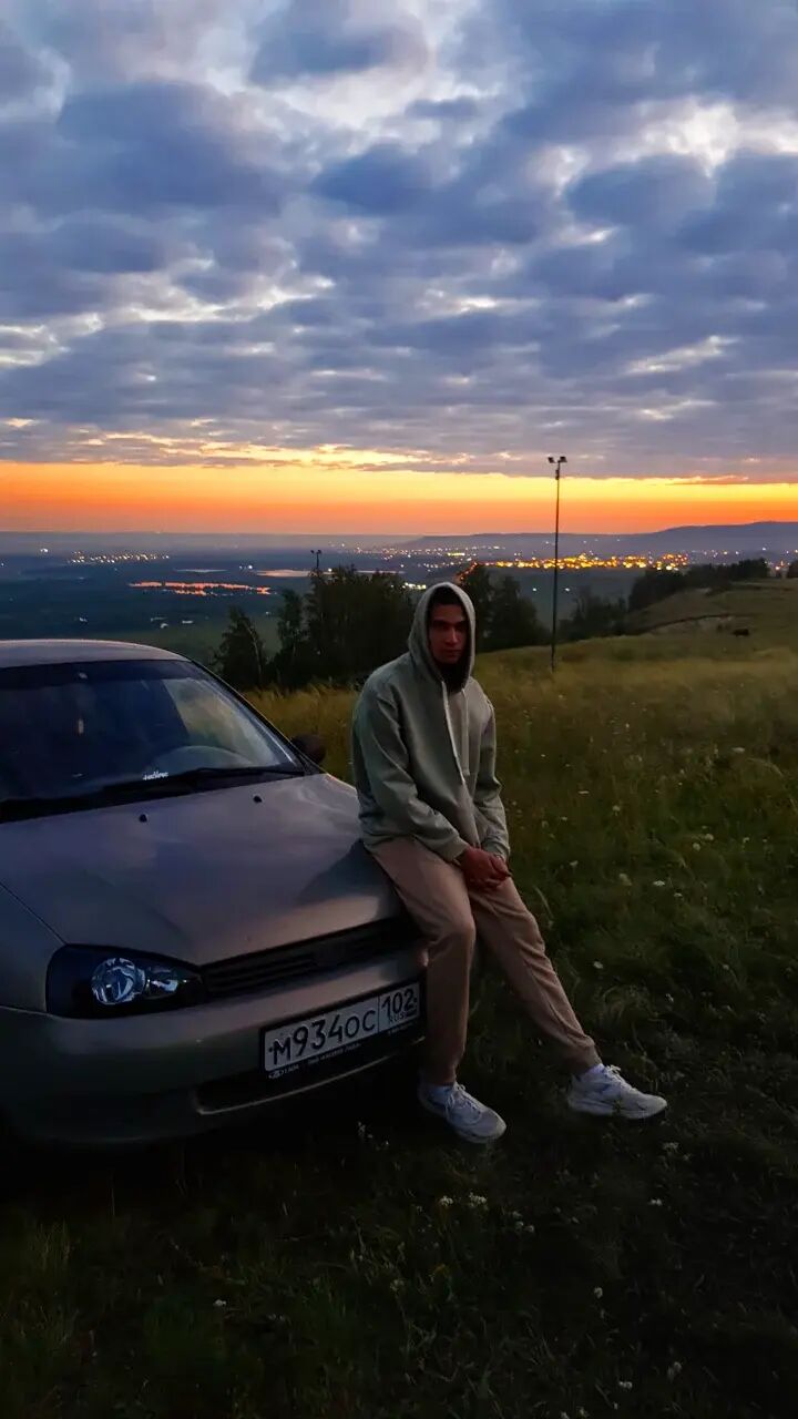  32868169  , 25 ,    