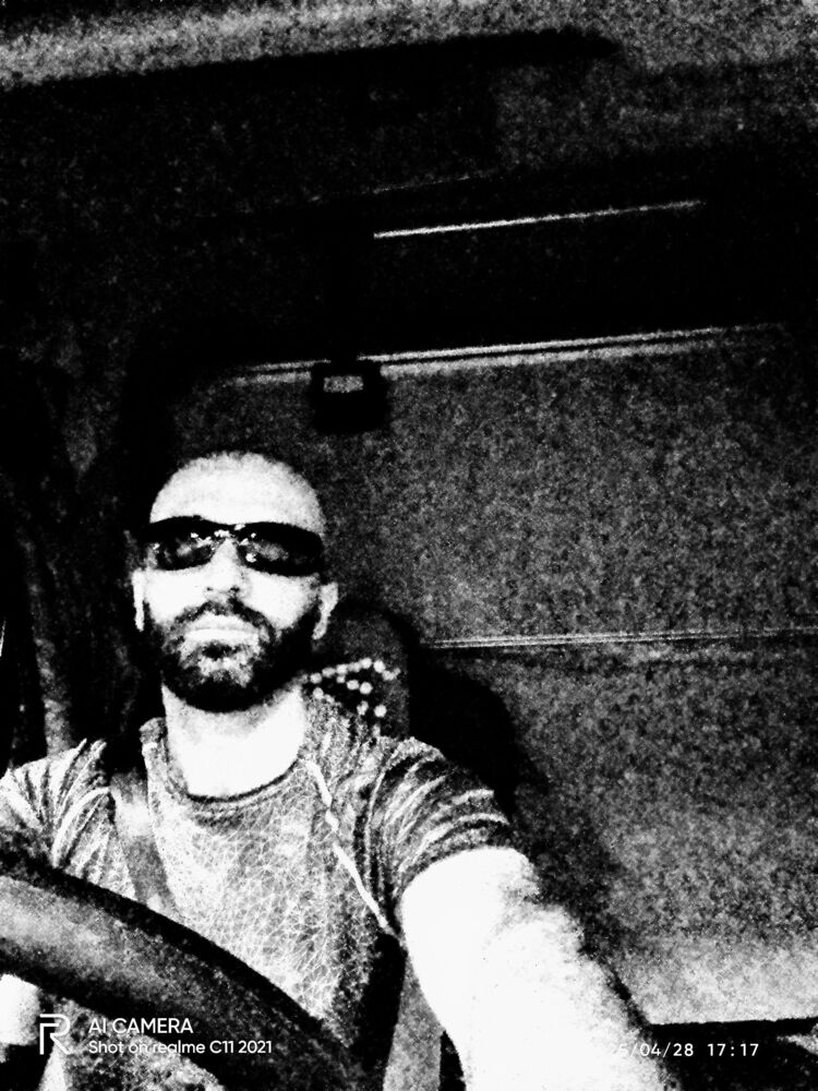  ,   Karam, 36 ,   ,   , c , 