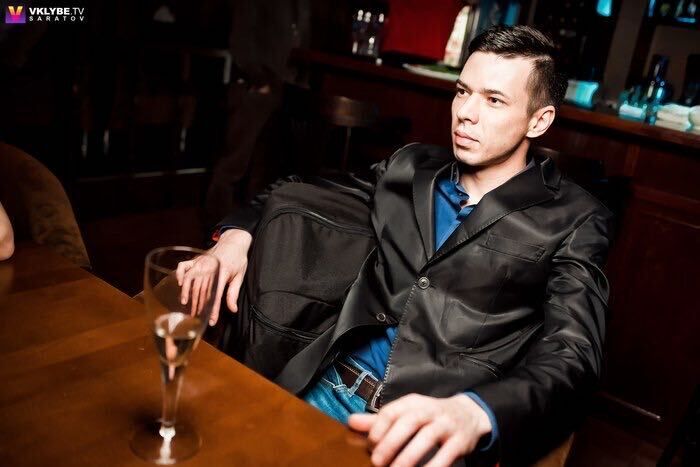  37752179  , 35 ,    -