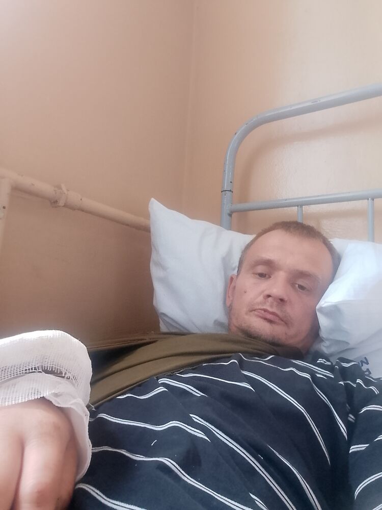  43088749  , 39 ,    