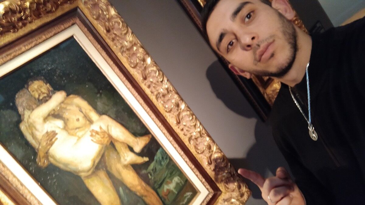  18962299  Az Az, 34 ,    