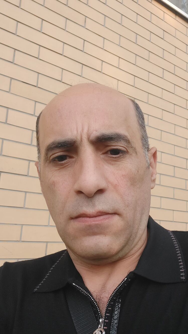 52246299  Arman, 45 ,    --