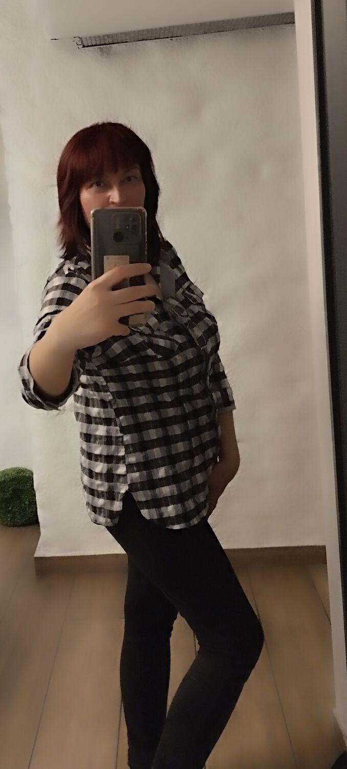  53758769  Irina, 47 ,    Nove Mesto Na Morave