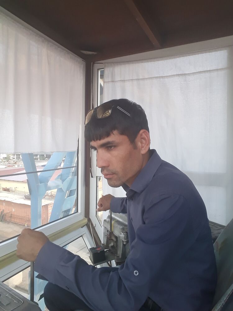  35362309  Hasan, 32 ,    