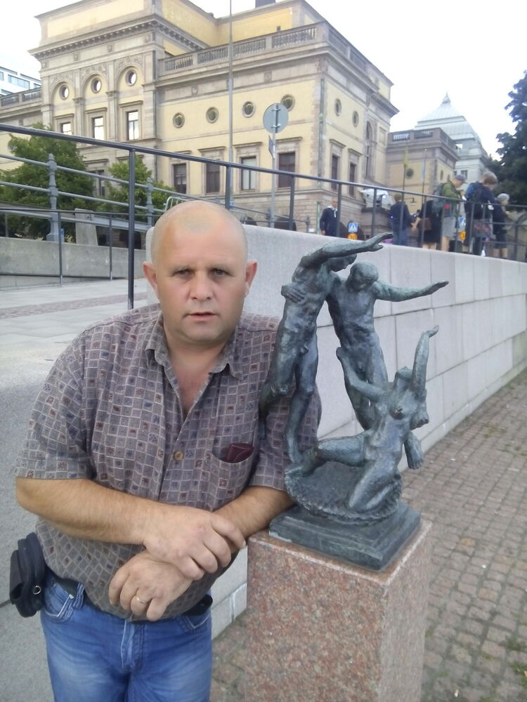  Warszawa,   Mihail, 56 ,   