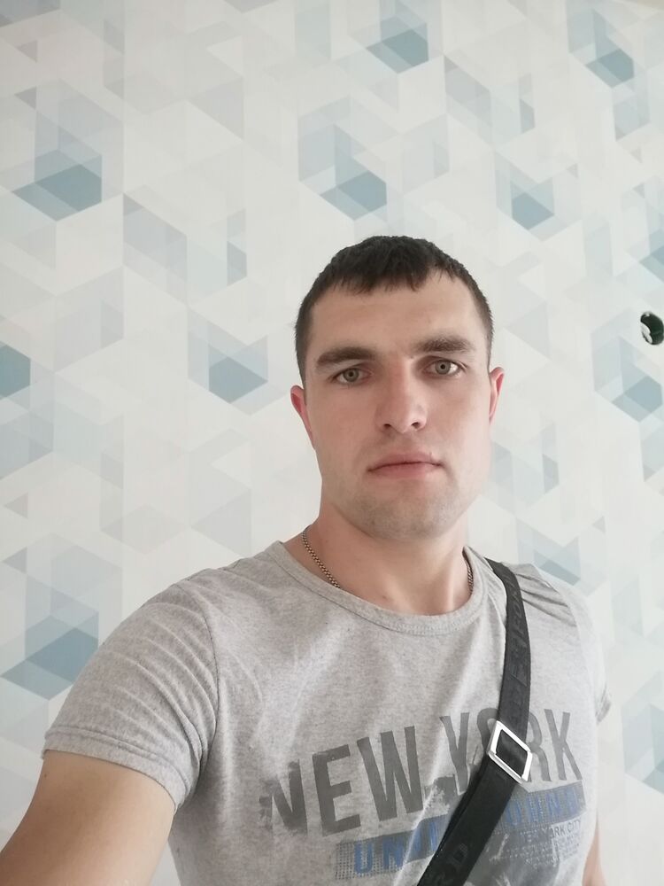  ,   Sergey, 32 ,   ,   
