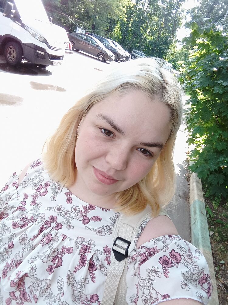  28306229  Maria, 29 ,    