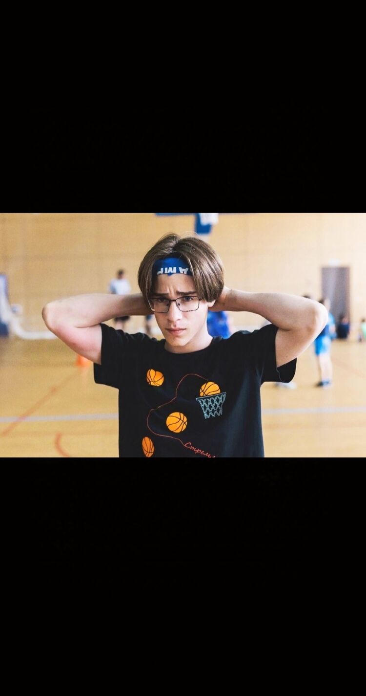  -,   , 19 ,   