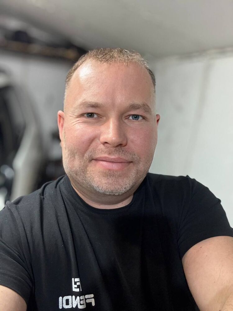  51027939  Dmitriy, 41 ,    -