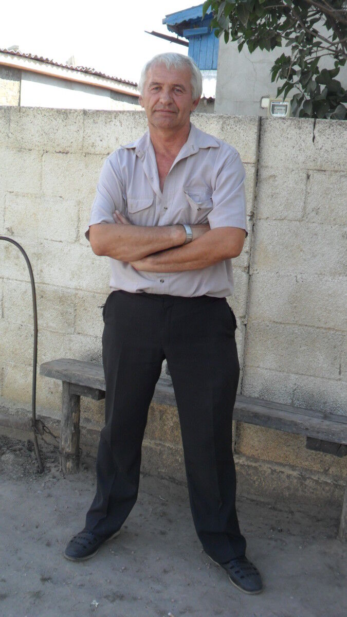  4426559  Ivan, 69 ,    