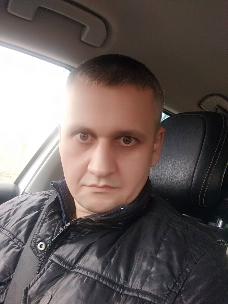  15975799  , 45 ,    