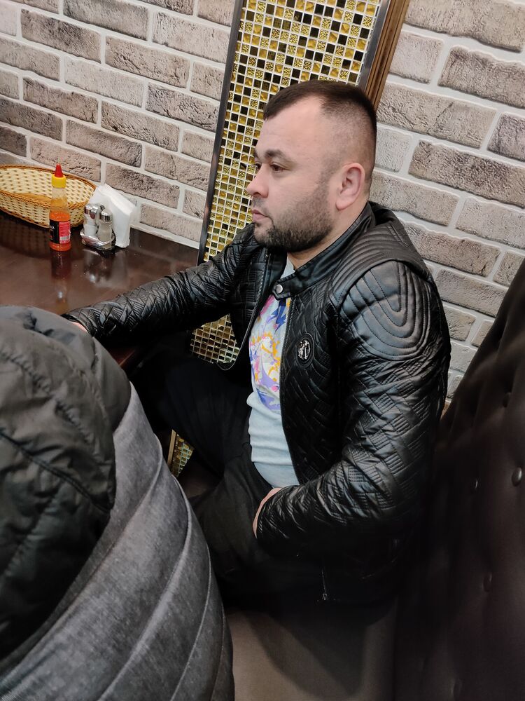  28402419  , 35 ,    