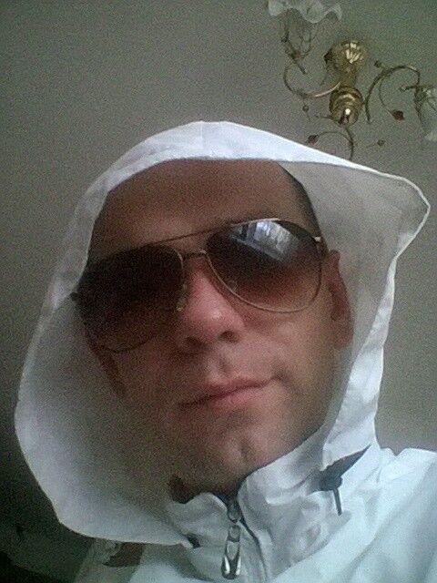  ,   Sergei, 41 ,   ,   , c 