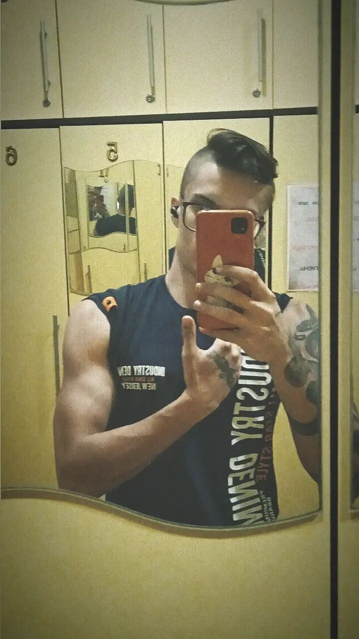  28718709  , 24 ,    