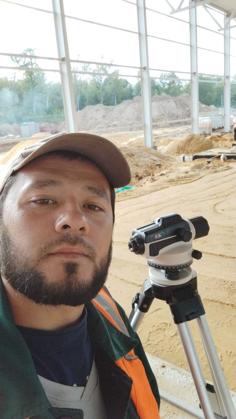  ,   Laziz, 37 ,   ,   , c 