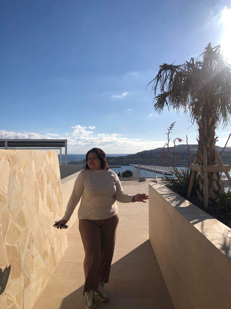  Bitola,   , 54 ,   c 