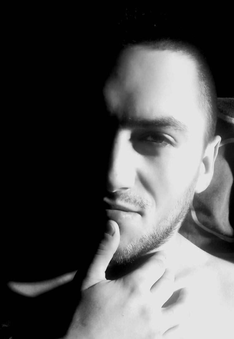  ,   Kristaps, 31 ,   ,   