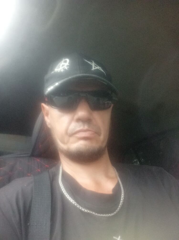  54536739  Slava, 42 ,    