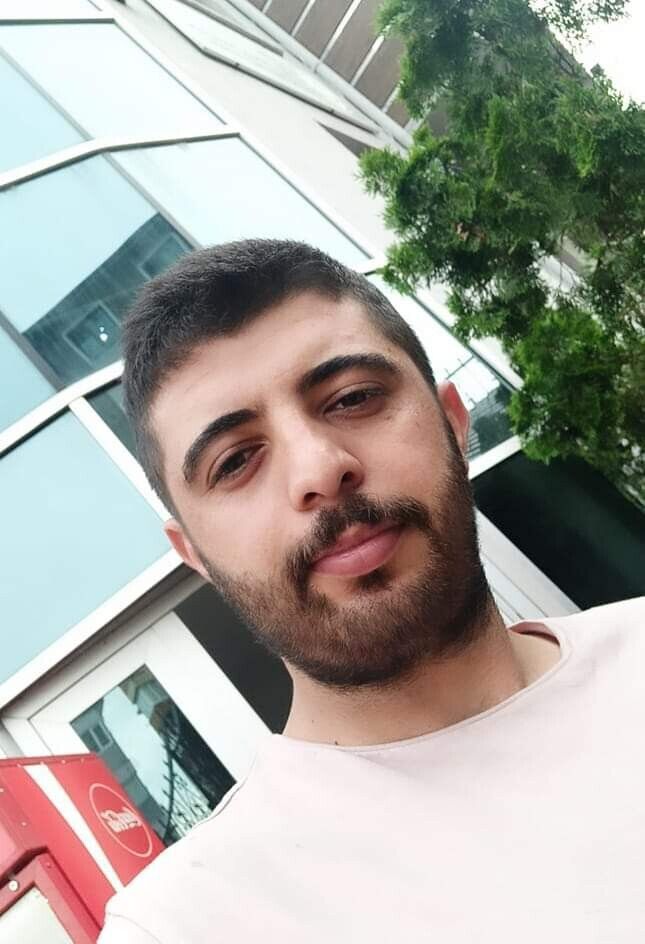  48243779  Birol, 29 ,    