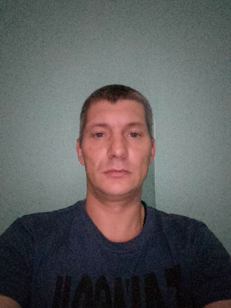  ,   Pavel, 42 ,   ,   , c , 