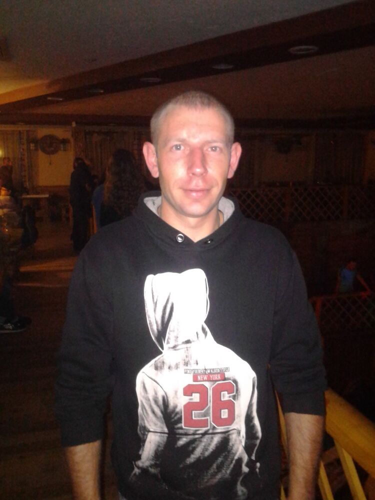 7800939  Andrey, 36 ,    