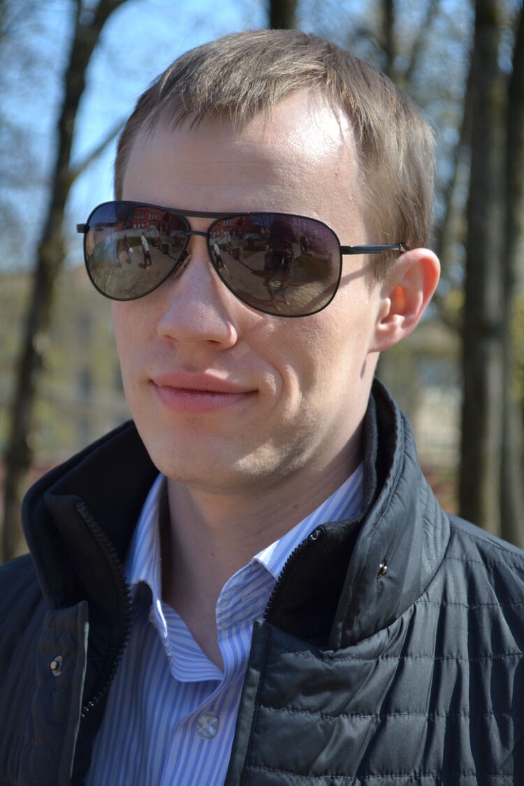  ,   Alex, 40 ,   ,   , c 