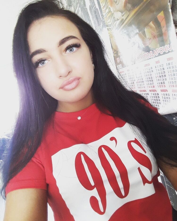  ,   Kristina, 26 ,     , c 