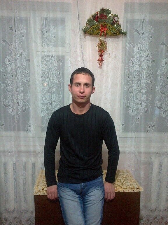  11310809  Vladimir, 39 ,    