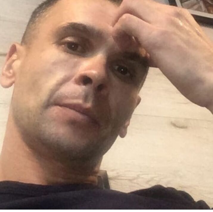 35148469  , 44 ,    