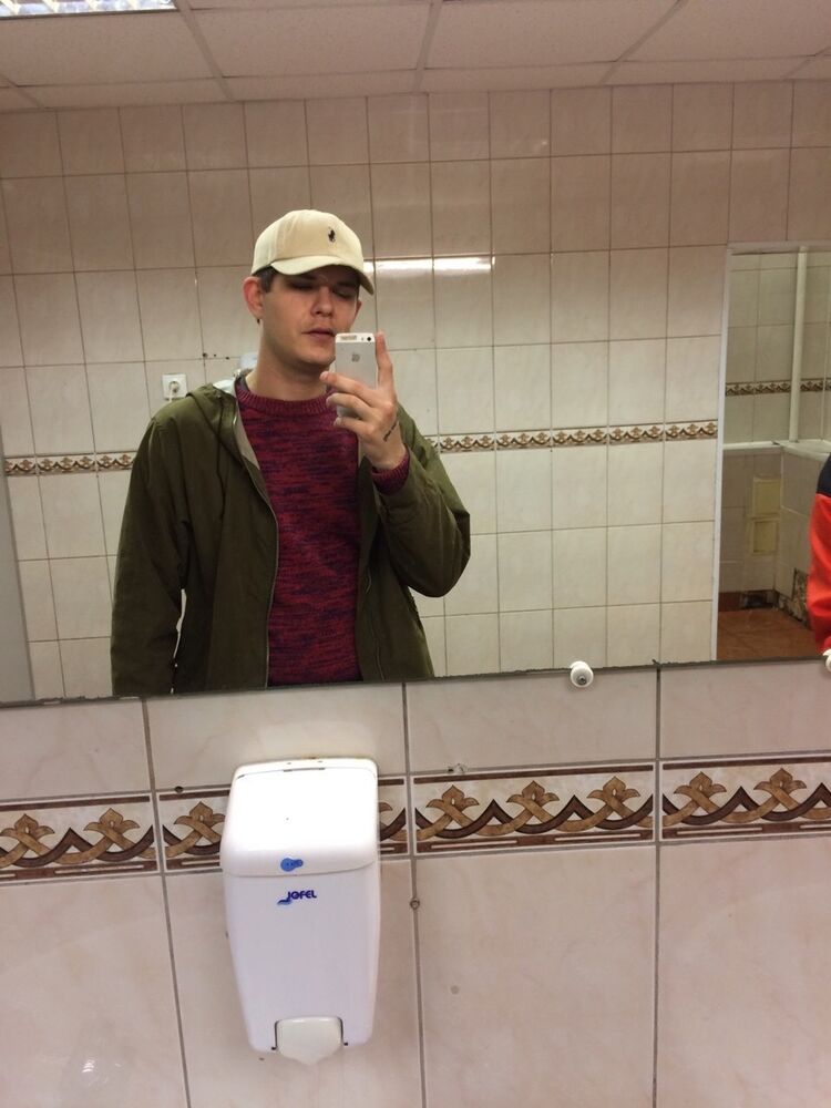  18598879  , 33 ,    -