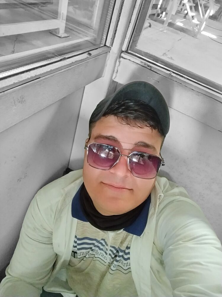  48679969  , 22 ,    