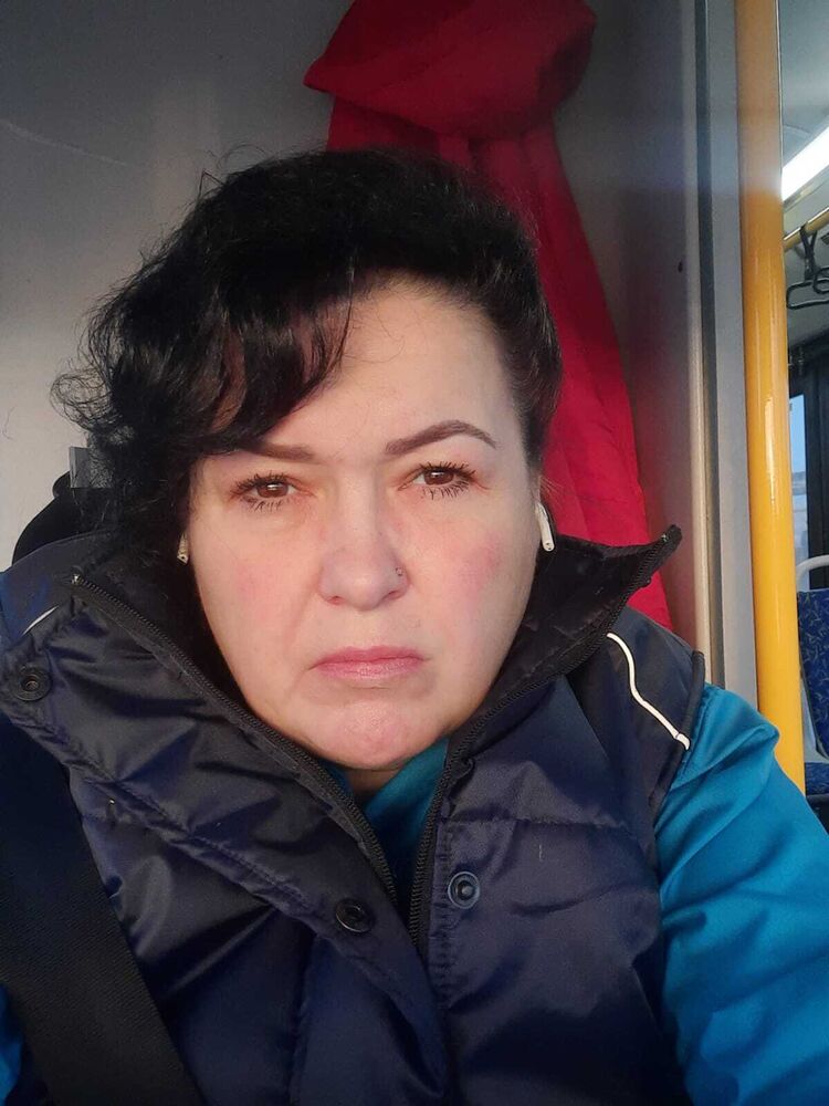  -,   Lidia, 48 ,   c 