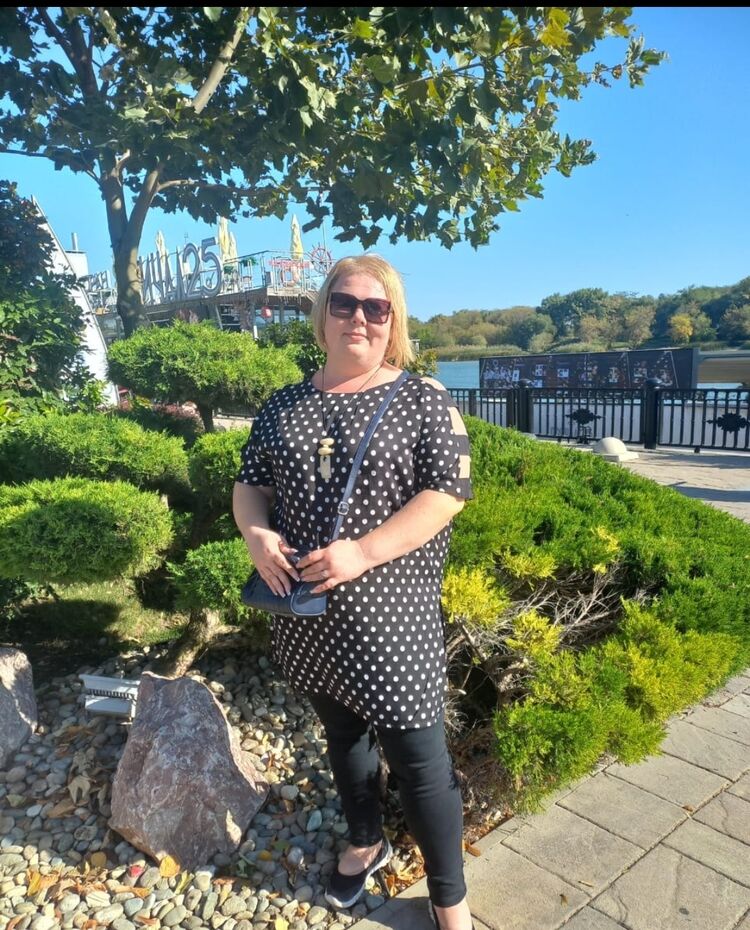  44105879  Svetlana, 44 ,    --