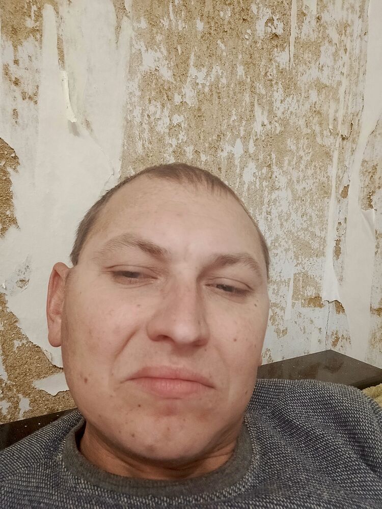  47354779  , 34 ,    