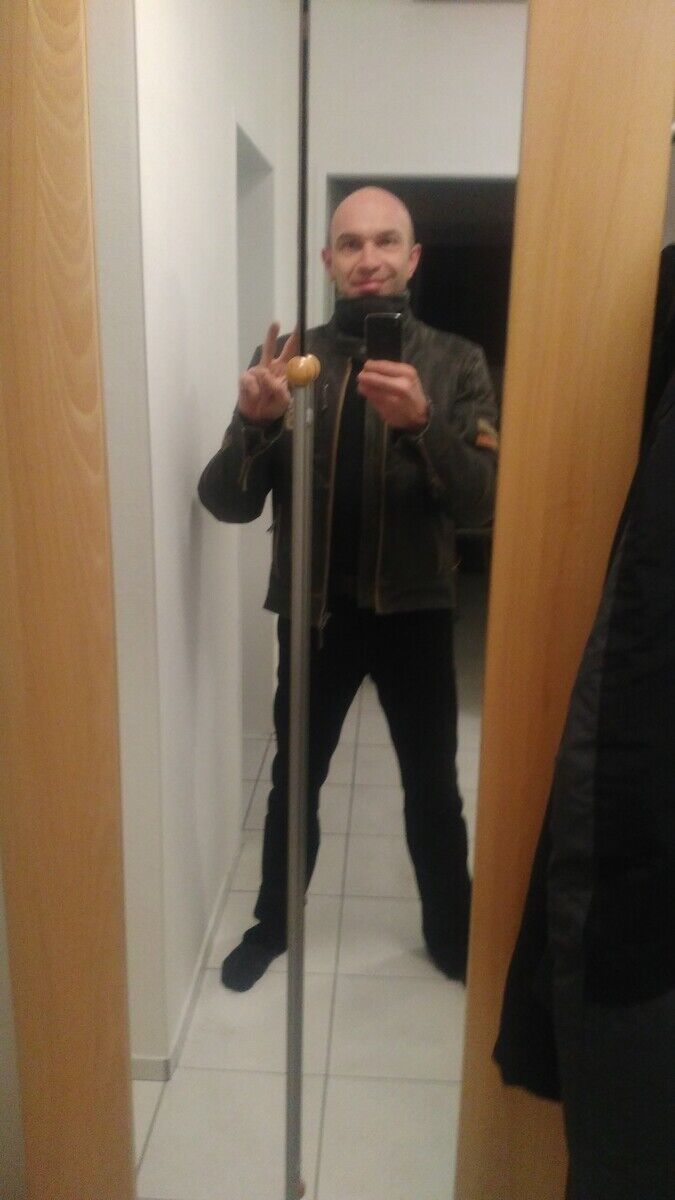  Gutersloh,   Serge, 47 ,   ,   