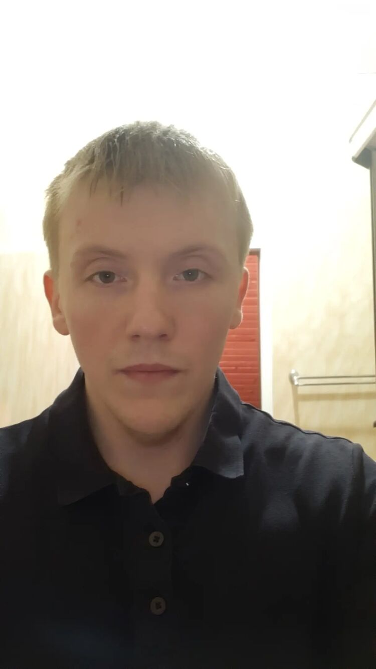  ,   Artem, 32 ,   ,   