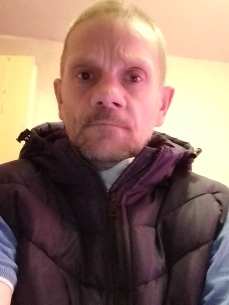  24821369  Andrey, 59 ,     