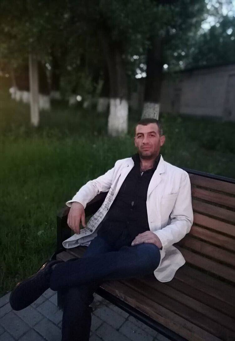  20416949  , 44 ,    