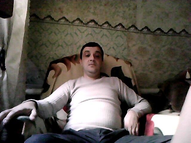  --,   Mika, 44 ,     , c 