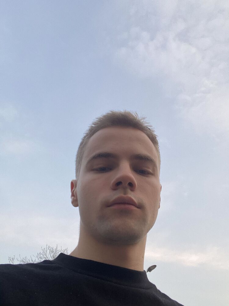  39883079  Danny, 26 ,    