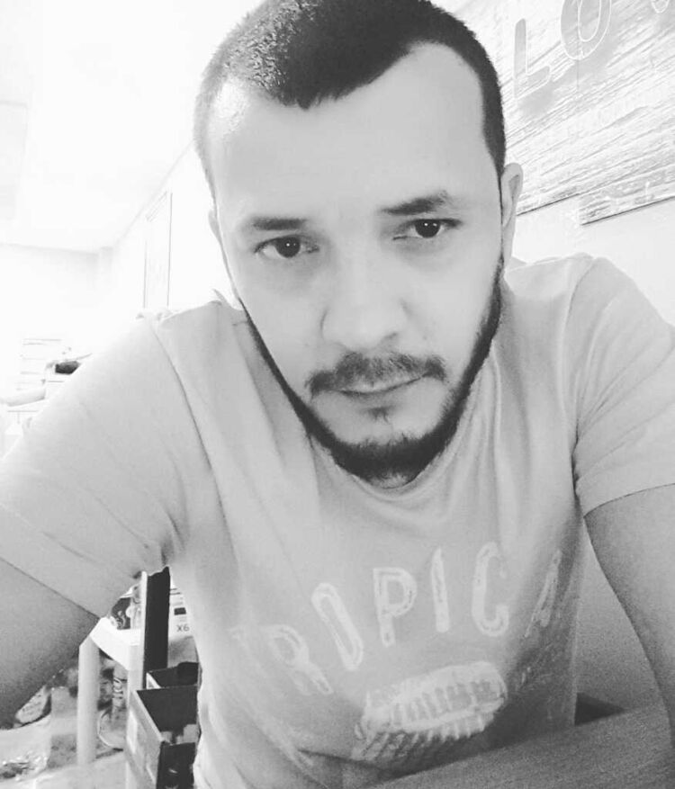  29357859  Nurmuhammad, 39 ,    