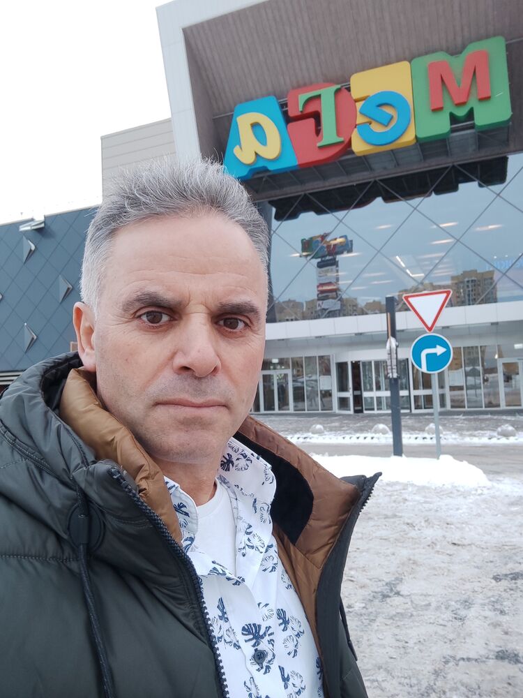  48442799  Emirhan, 45 ,    