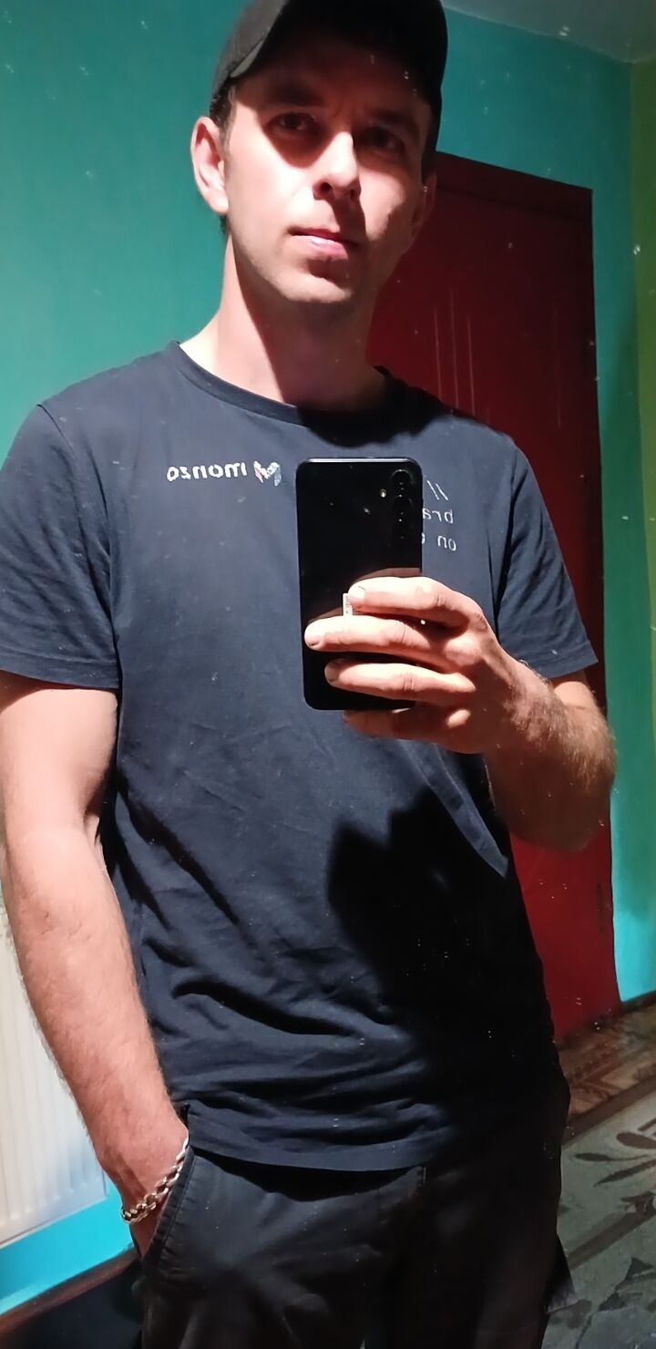  42804339  , 29 ,    