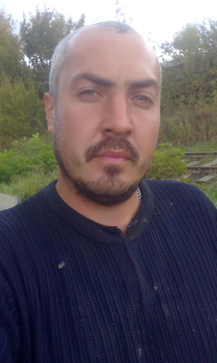  10539899  , 37 ,    